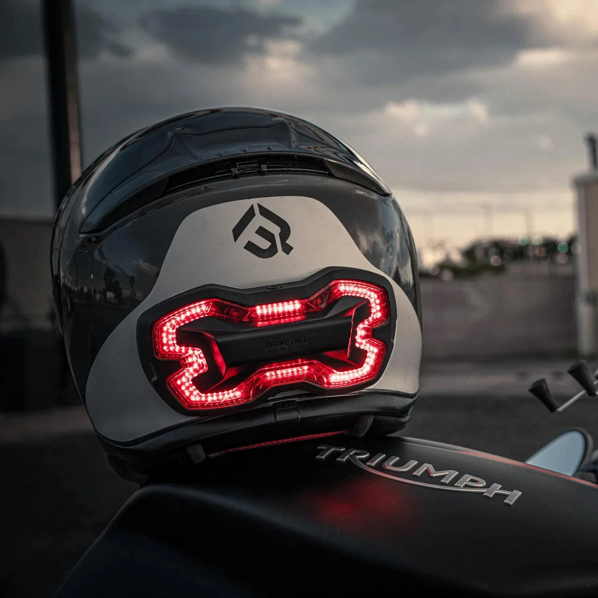 Brake Free Smart Wireless Helmet Brake Light