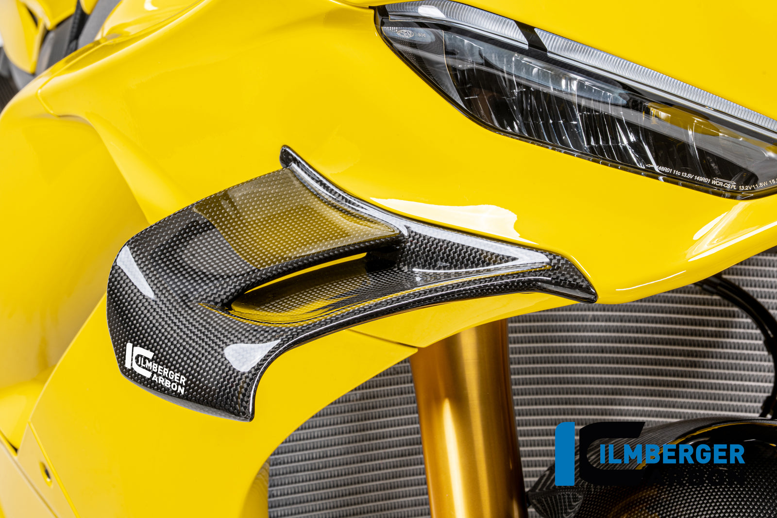 Ilmberger Carbon Winglet Right Ducati Panigale V4 2025-2026 - Gloss / Plain