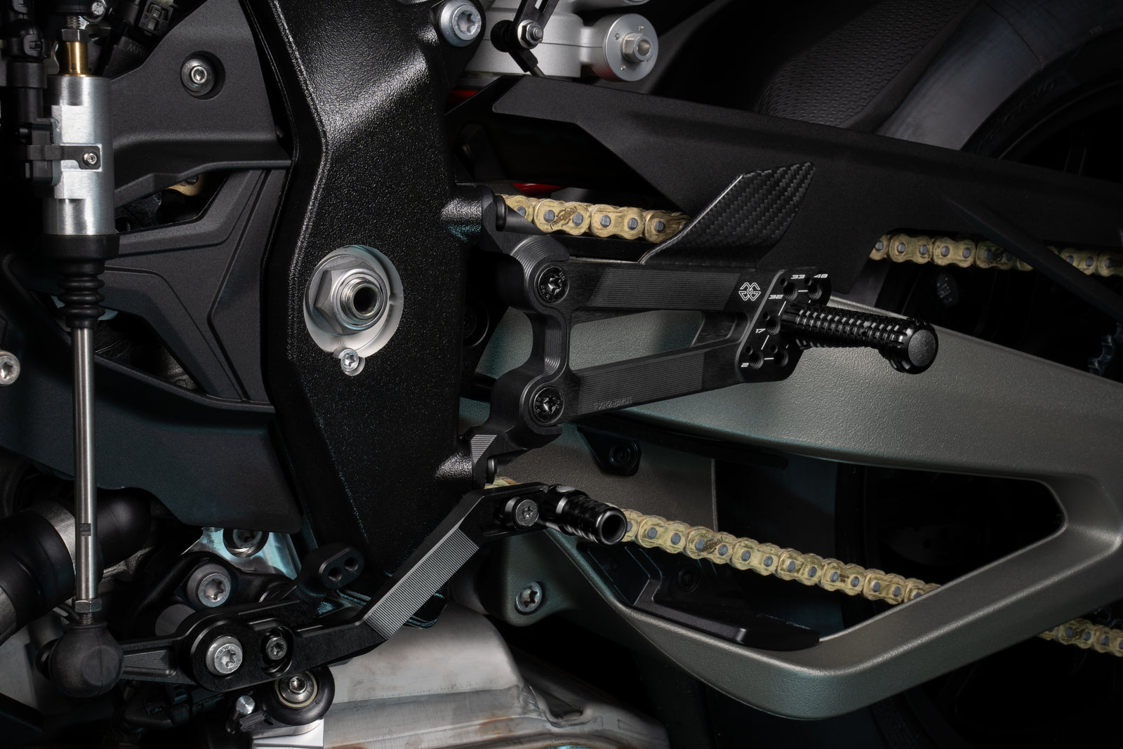 Gilles Tooling Footrest System FXR Black Matt