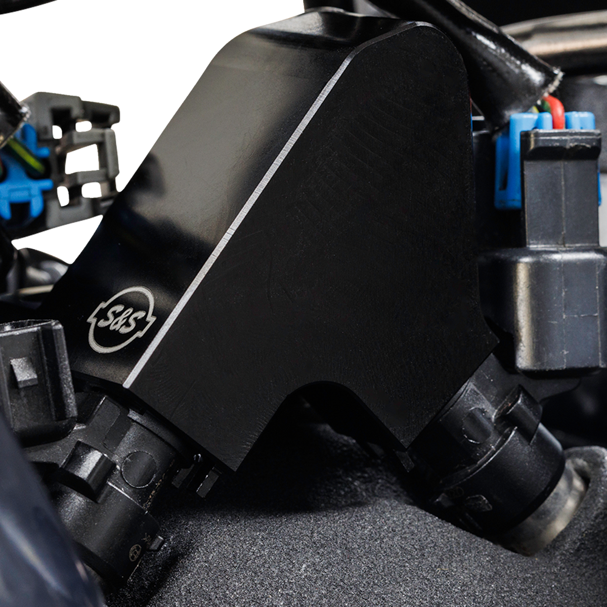 S&S Cycle Replacement Fuel Rail Kit - Black - M8 Softail