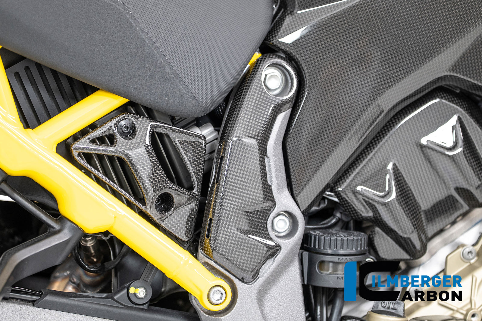 Ilmberger Carbon Upper Frame Cover Right Carbon Glossy Ducati Multistrada V4 2025