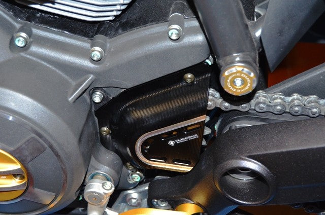 CP04 - SPROCKET COVER SCRAMBLER / M821