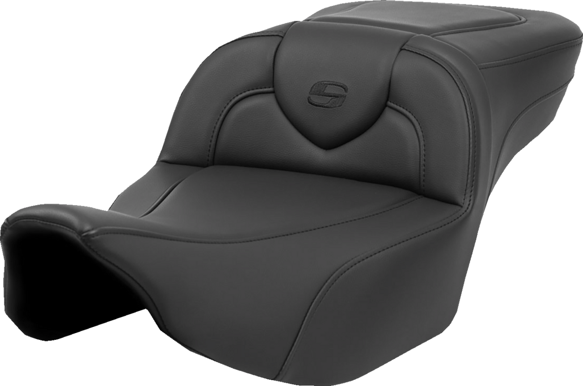 Saddlemen Heated RoadSofa™ Seat - Extended Reach - Smooth - W/O Backrest - FLT/FLH ’23-‘24