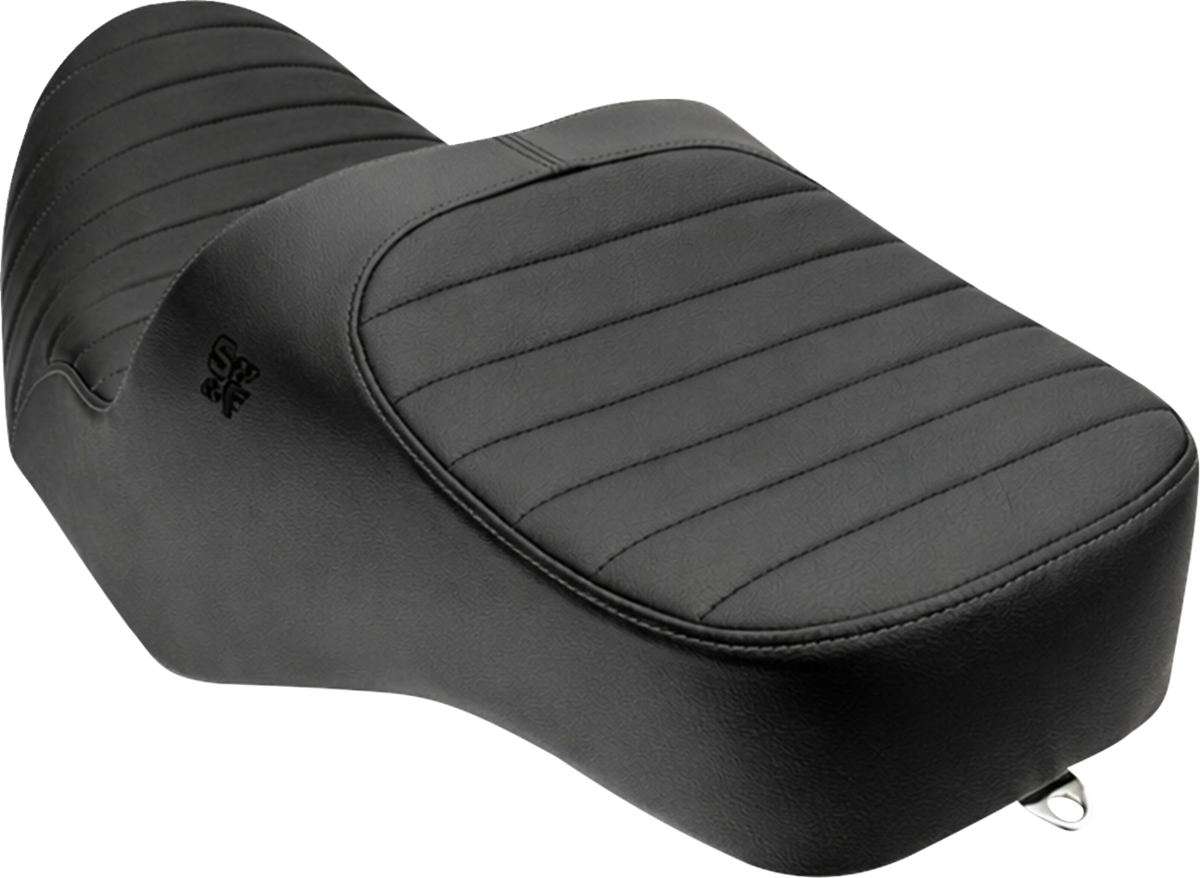 Slyfox Chariot Seat - Black Classic Stitch - Black Logo - FLH/FLT '23.5-'26