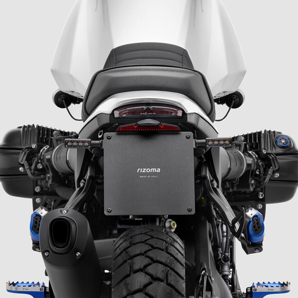 Rizoma Fox License Plate Support Kit
