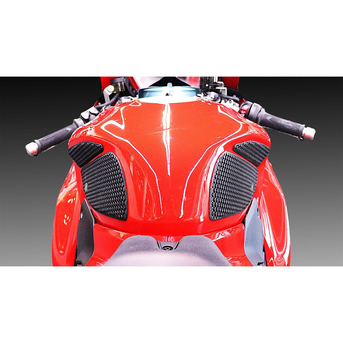 TechSpec Snake Skin Tank Protection Traction Grip Pads Panigale V4 V4S Tricolore