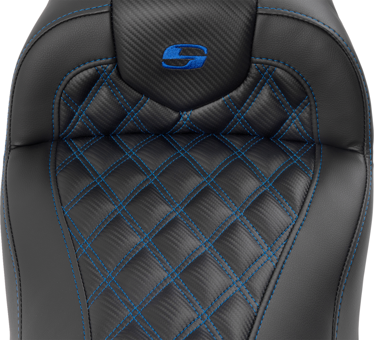 Saddlemen RoadSofa™ Seat - With Backrest - Carbon Fiber - Lattice Stitch - Blue Stitch - FLTR/FLHX '23-'24