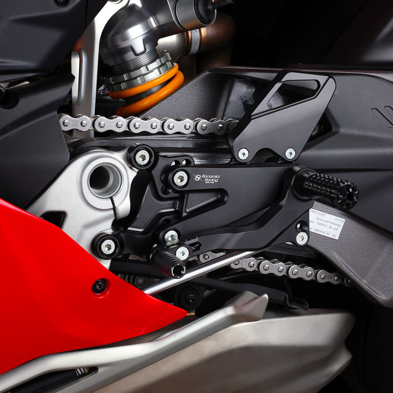 Bonamici Racing Adjustable Rearsets ”pista”- Ducati Panigale V4 - V4s- V4R (2025/2026)