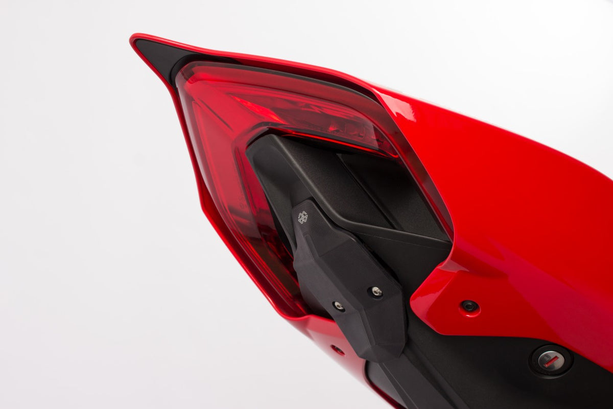 Gilles Tooling Race Cover Kit Black