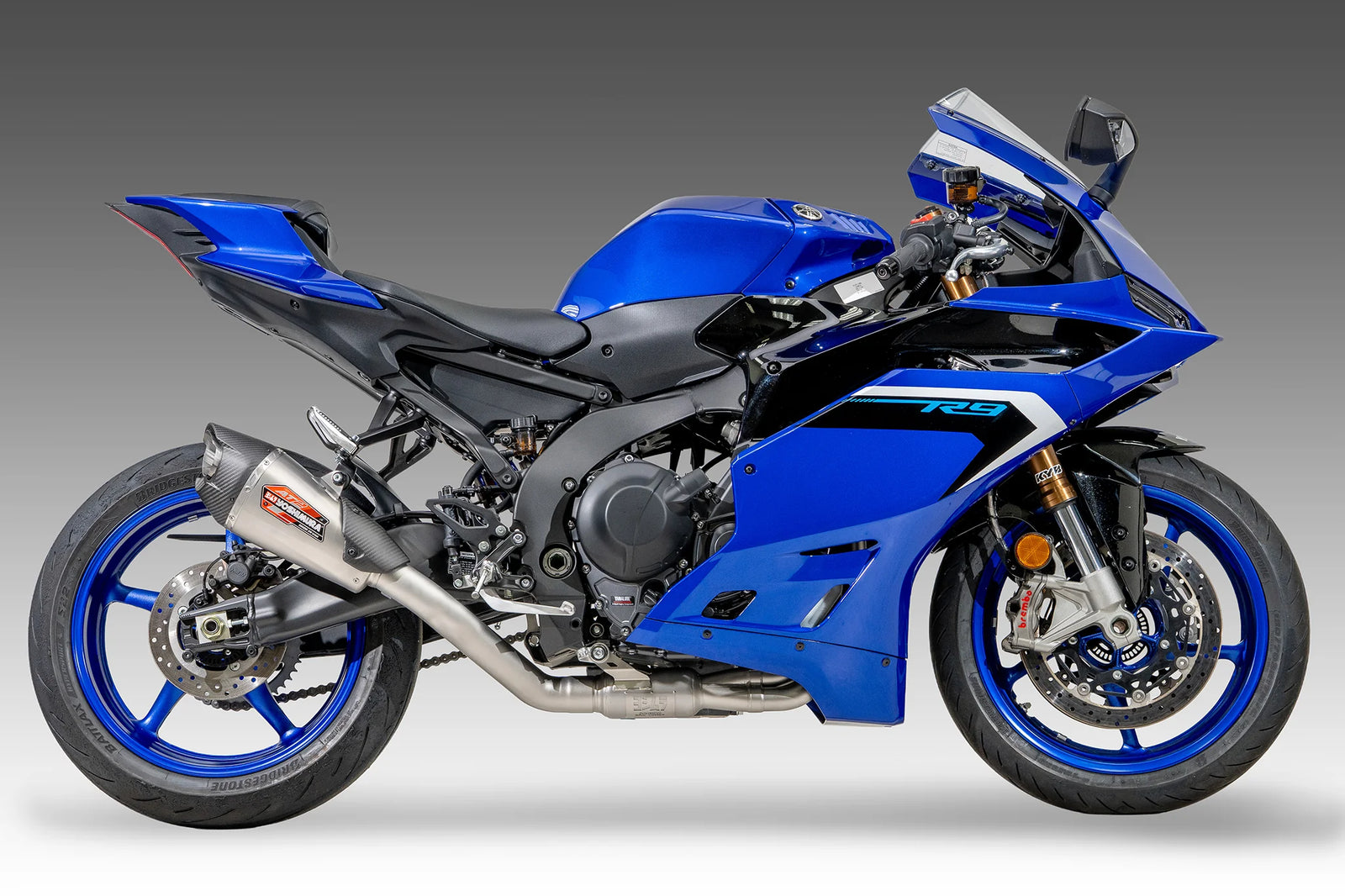 Yoshimura R9 25-26 AT2 Stainless Full Exhaust, W/ Stainless Muffler