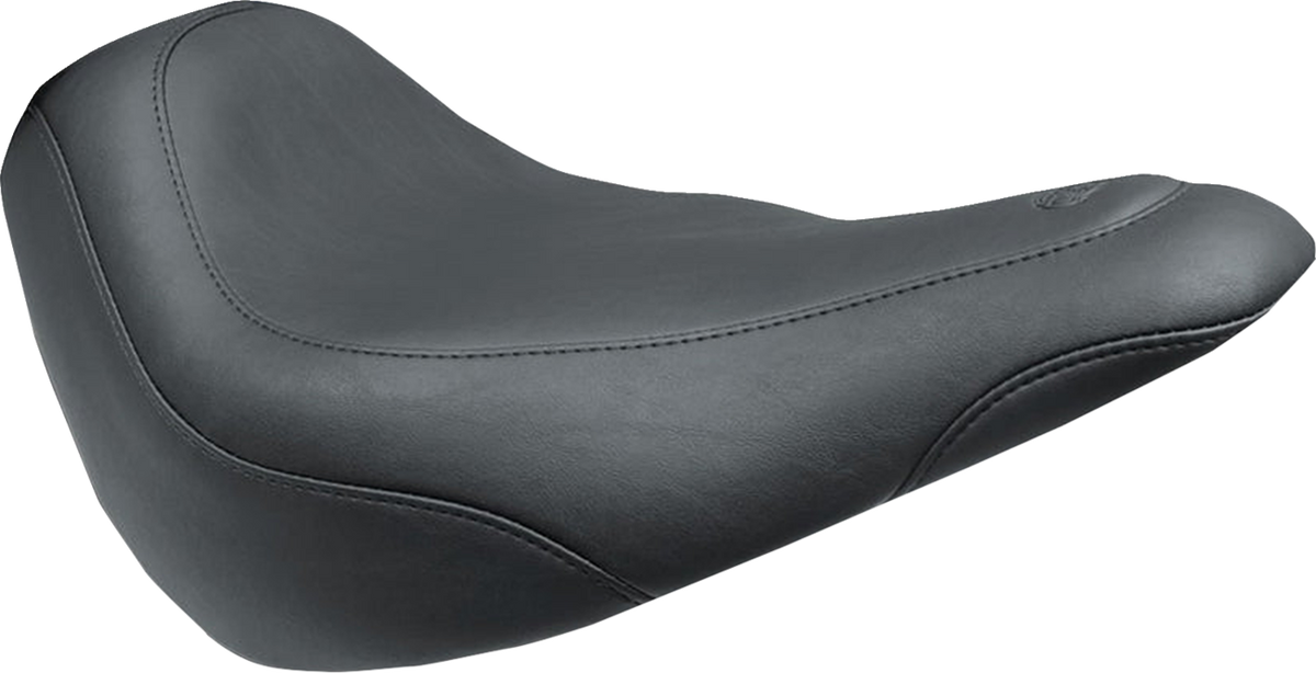 Mustang Wide Tripper™ Seat - Smooth - FLSL '18-'21