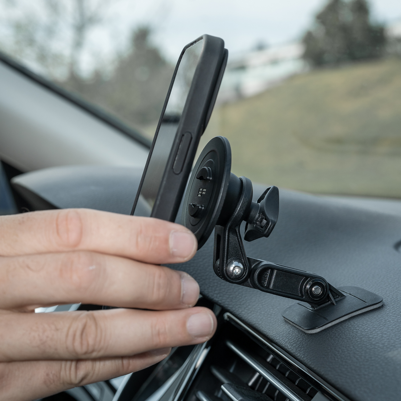 SP Connect Adhesive Mount Pro - Mag-Align