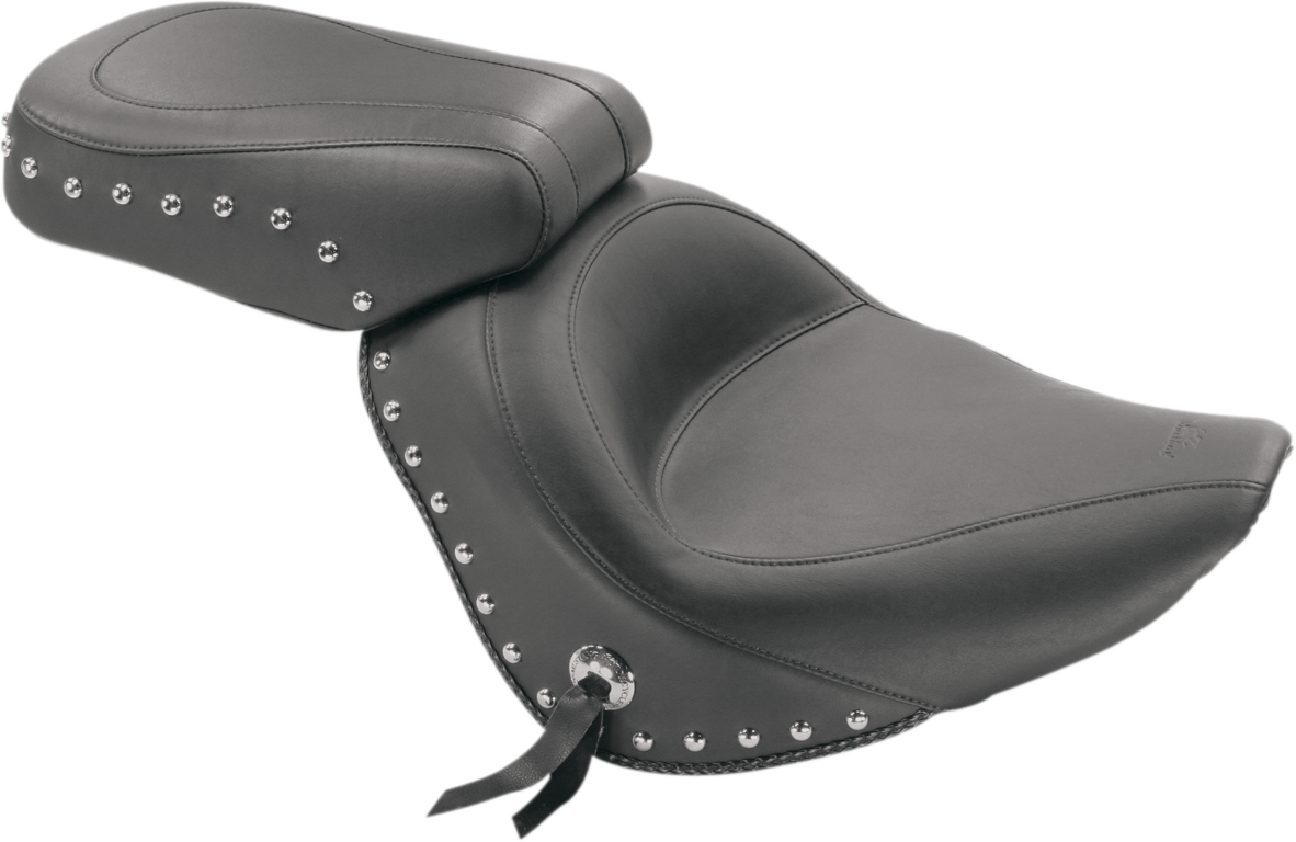 Mustang Studded Solo Seat - FXST '06-'10