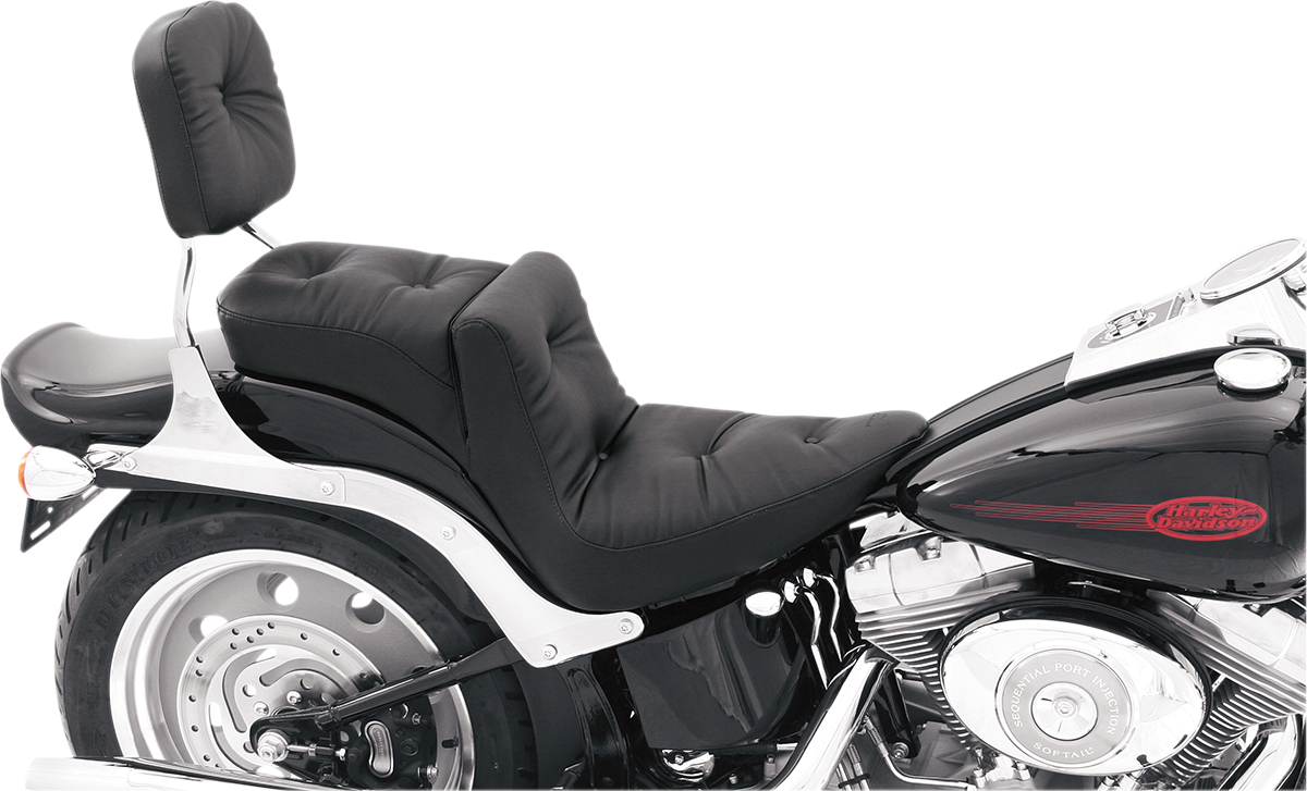 Mustang Regal Wide Seat - FXST '06-'10