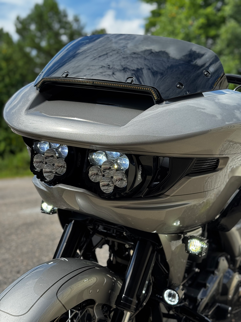 Custom Dynamics Shark Demon® 2 Headlight Light - W/ Speed Plates