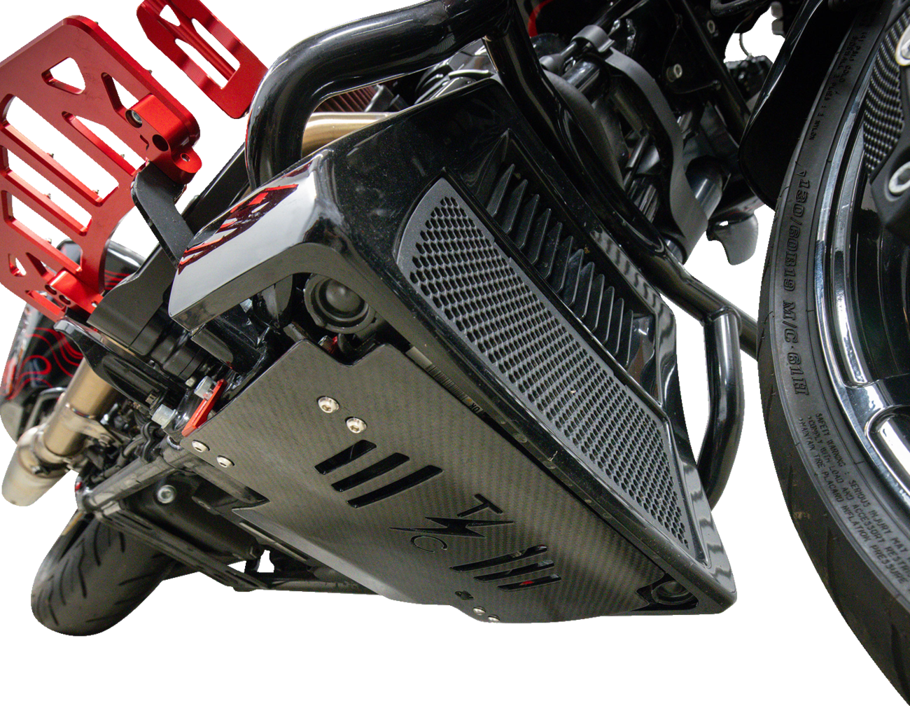 Thrashin Supply CO. Skid Plate - Carbon Fiber/Gloss - With Red Brackets - FLHX/FLTRX