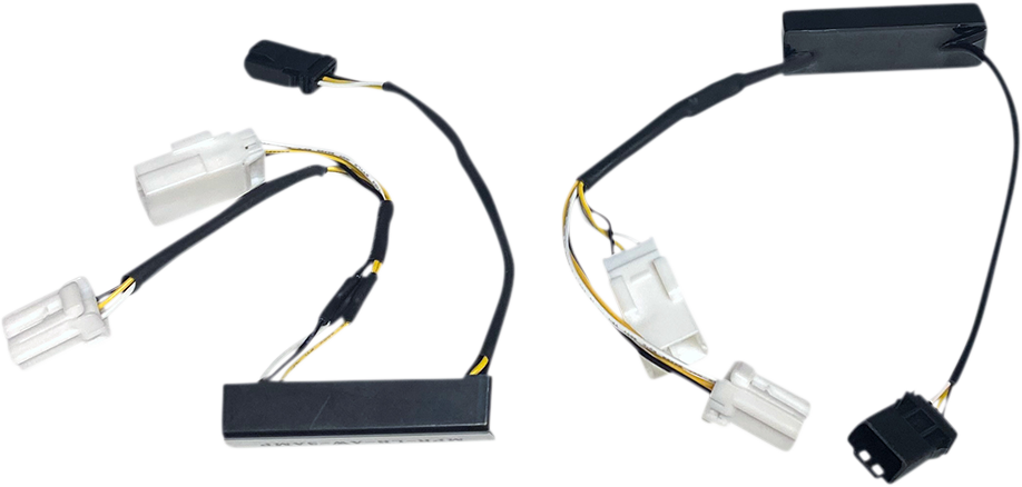 Custom Dynamics Adapter - Amber/White