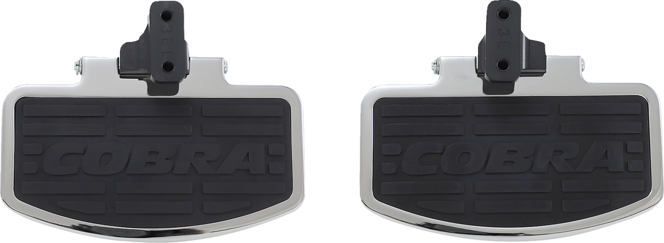 Cobra Classic Floorboard Kit - Passenger - M109