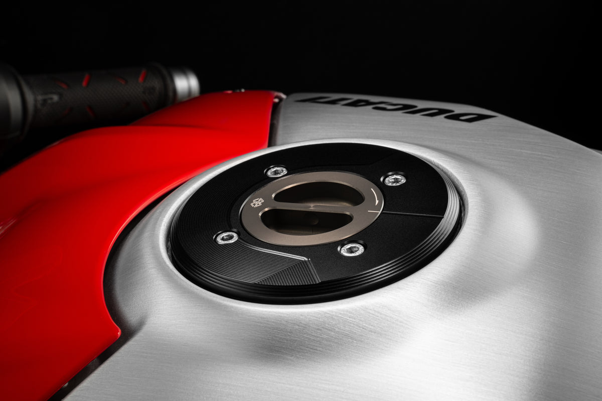 Gilles Tooling Fuel Filler Cap