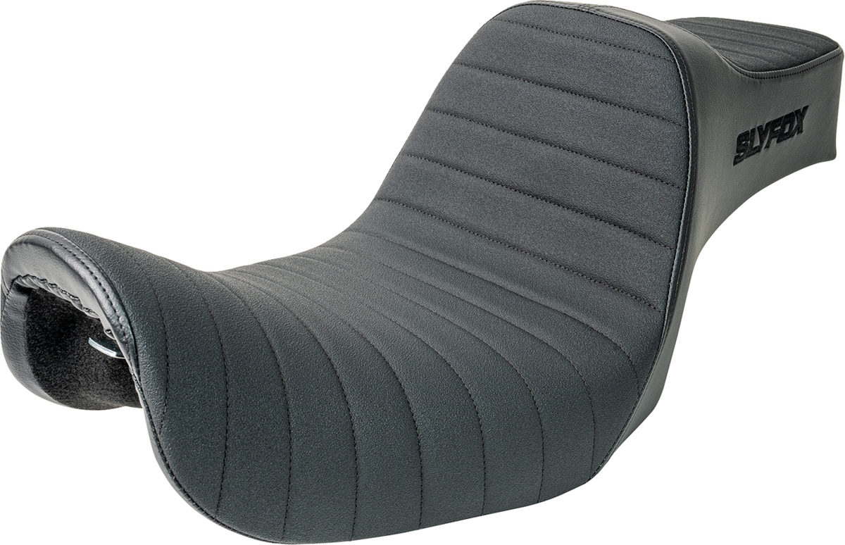 Slyfox High Noon Seat - Vinyl - Classic Stitch - Black Logo - Dyna '06-'17