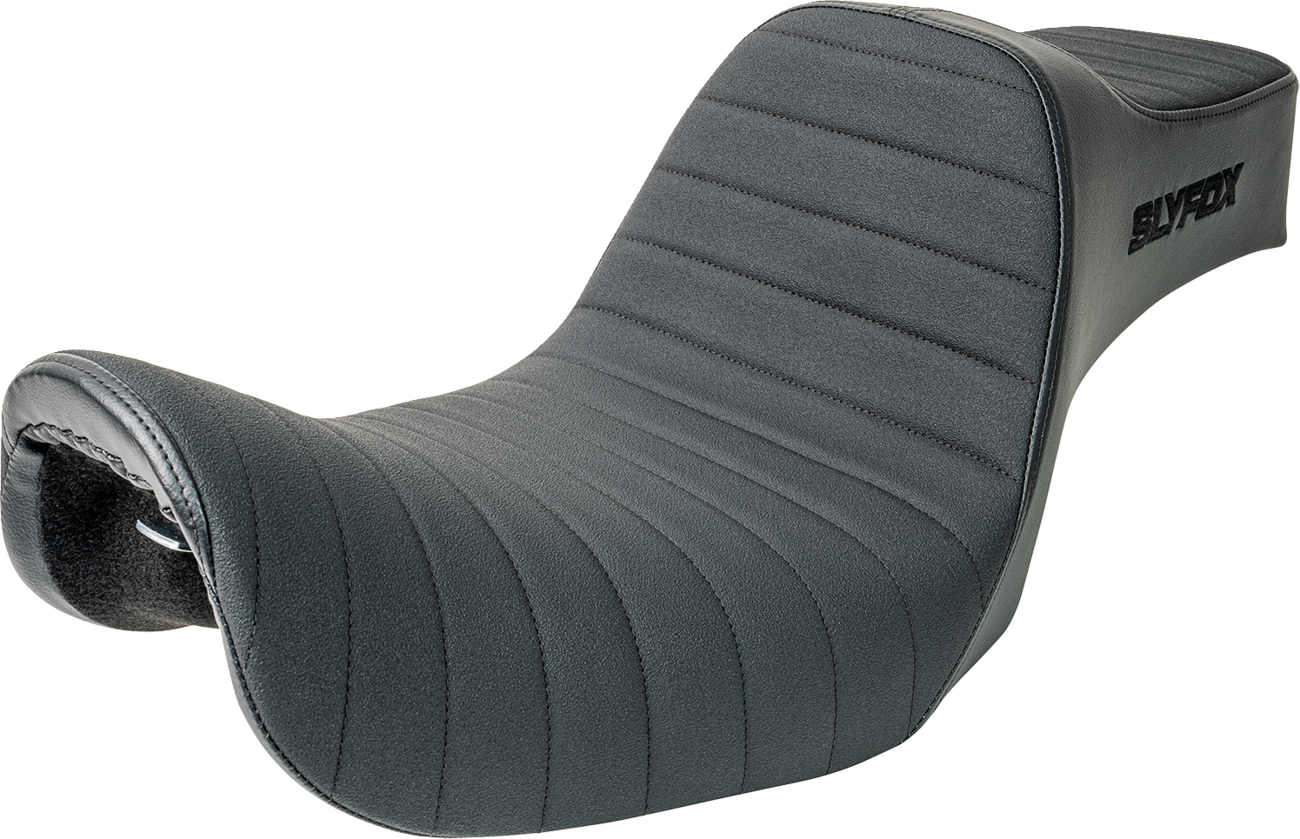 Slyfox High Noon Seat - Vinyl - Classic Stitch - Black Logo - Dyna '06-'17
