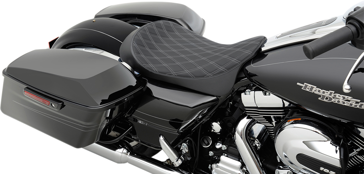 Drag Specialties Seats Low Solo Seat - Double Diamond - Silver Stitch - FL '08-'23