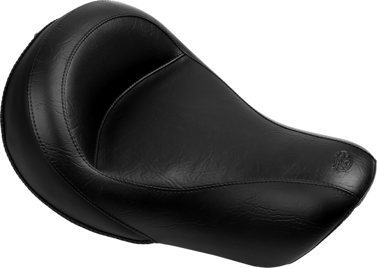 Mustang Solo Seat - No Studs - Dyna '06-'17