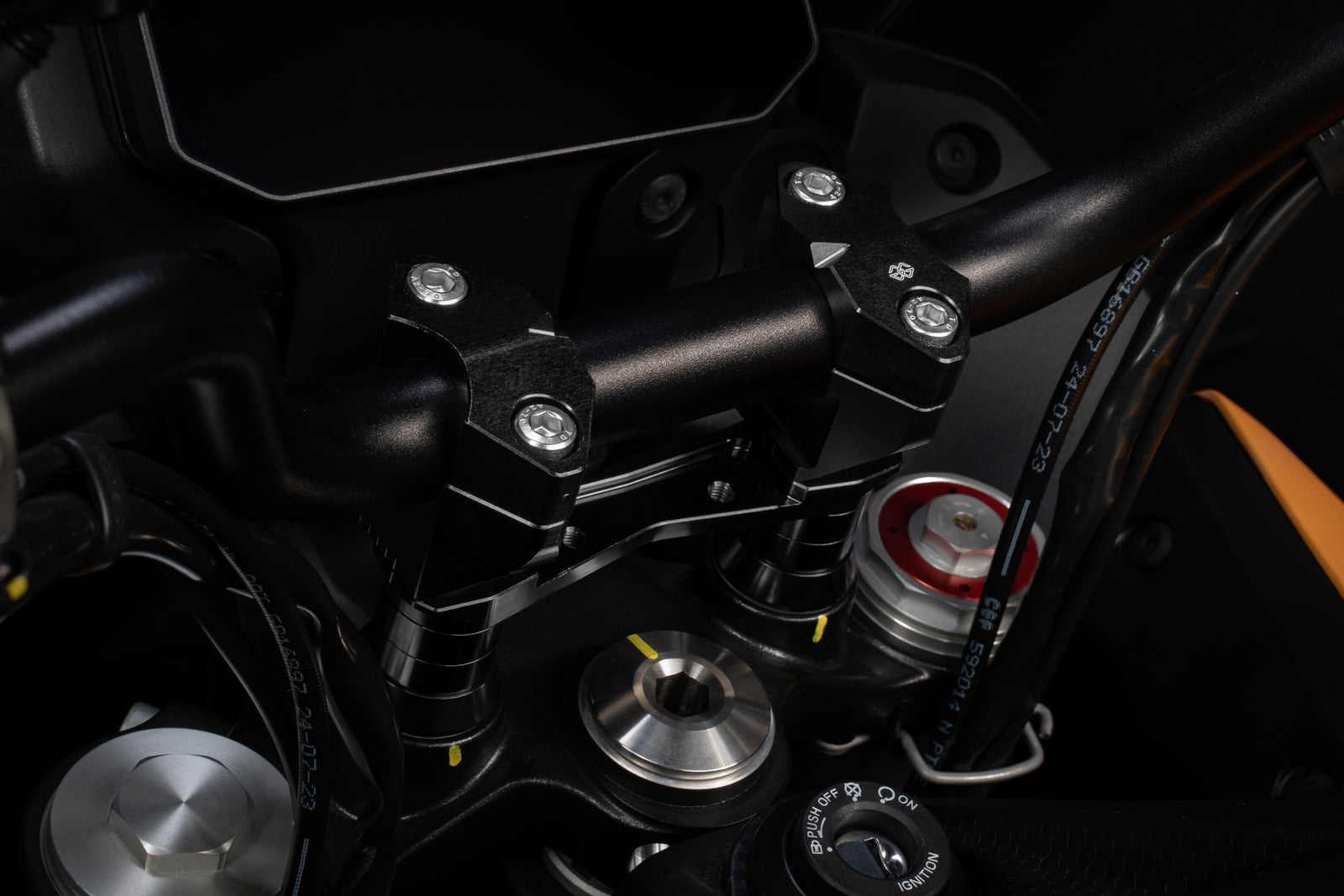 Gilles Tooling 2DGT Adjustable Handlebar Brackets