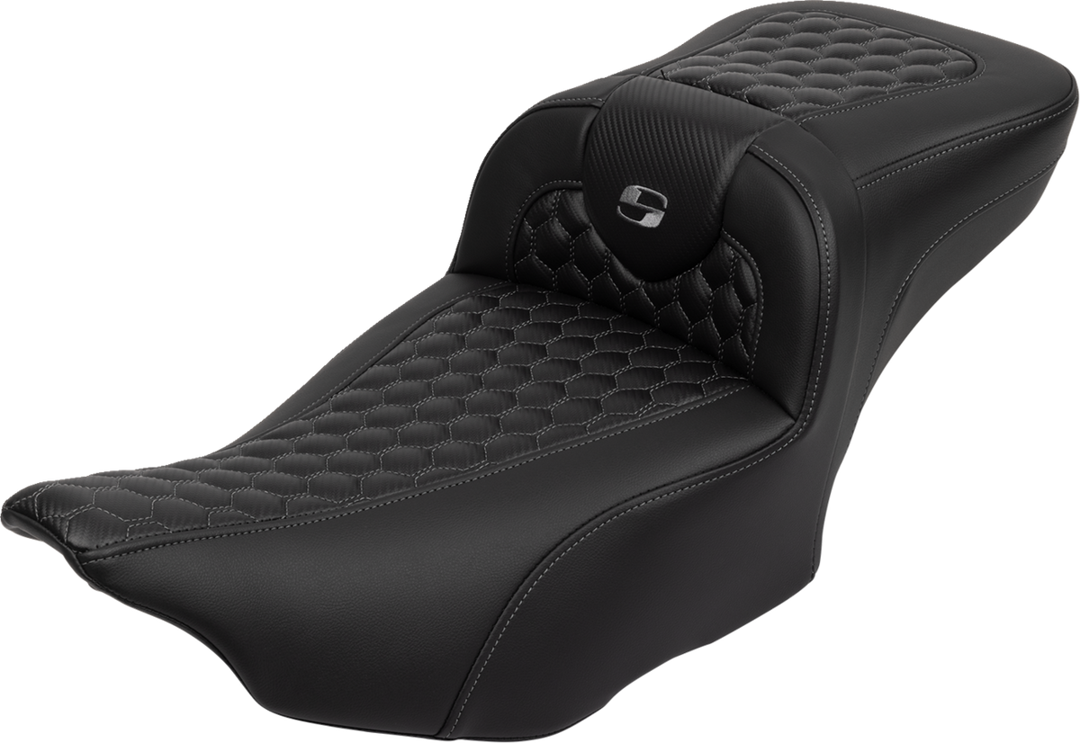 Saddlemen Roadsofa™ Extended Reach Seat - With Backrest - Honeycomb - Dark Gray Stitch - FLTR/FLHX '23-'24