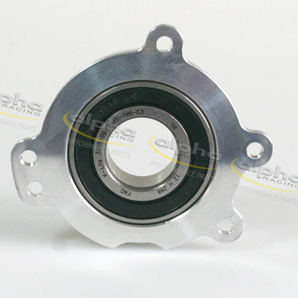 Drive shaft bearing housing