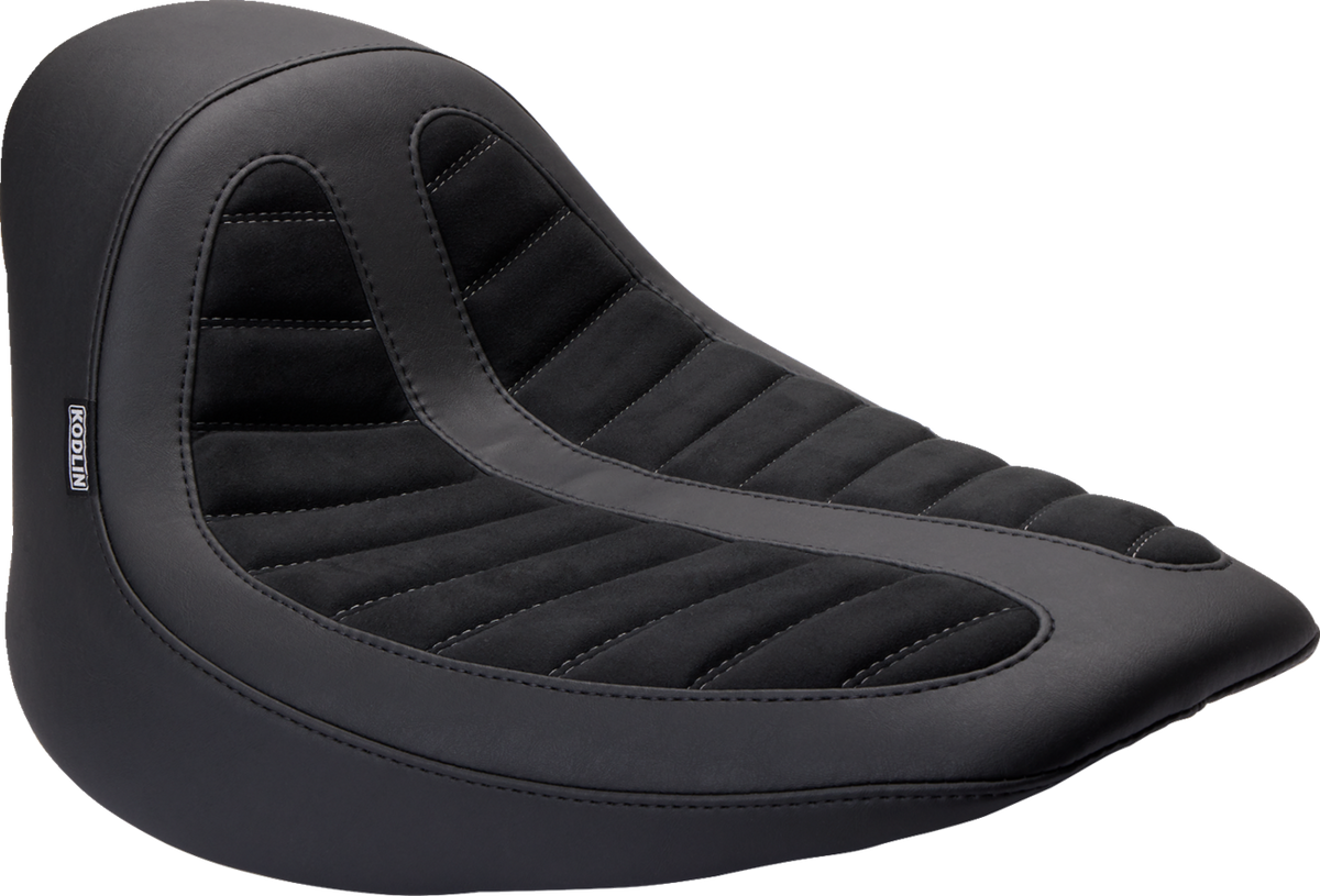 Mustang Kodlin Solo Seat - Black - FXSB '13-'17