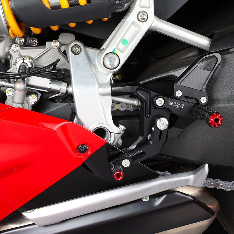 Bonamici Racing Adjustable Rearsets - Ducati Panigale 899 - 959 - 1199 - 1299 - V2