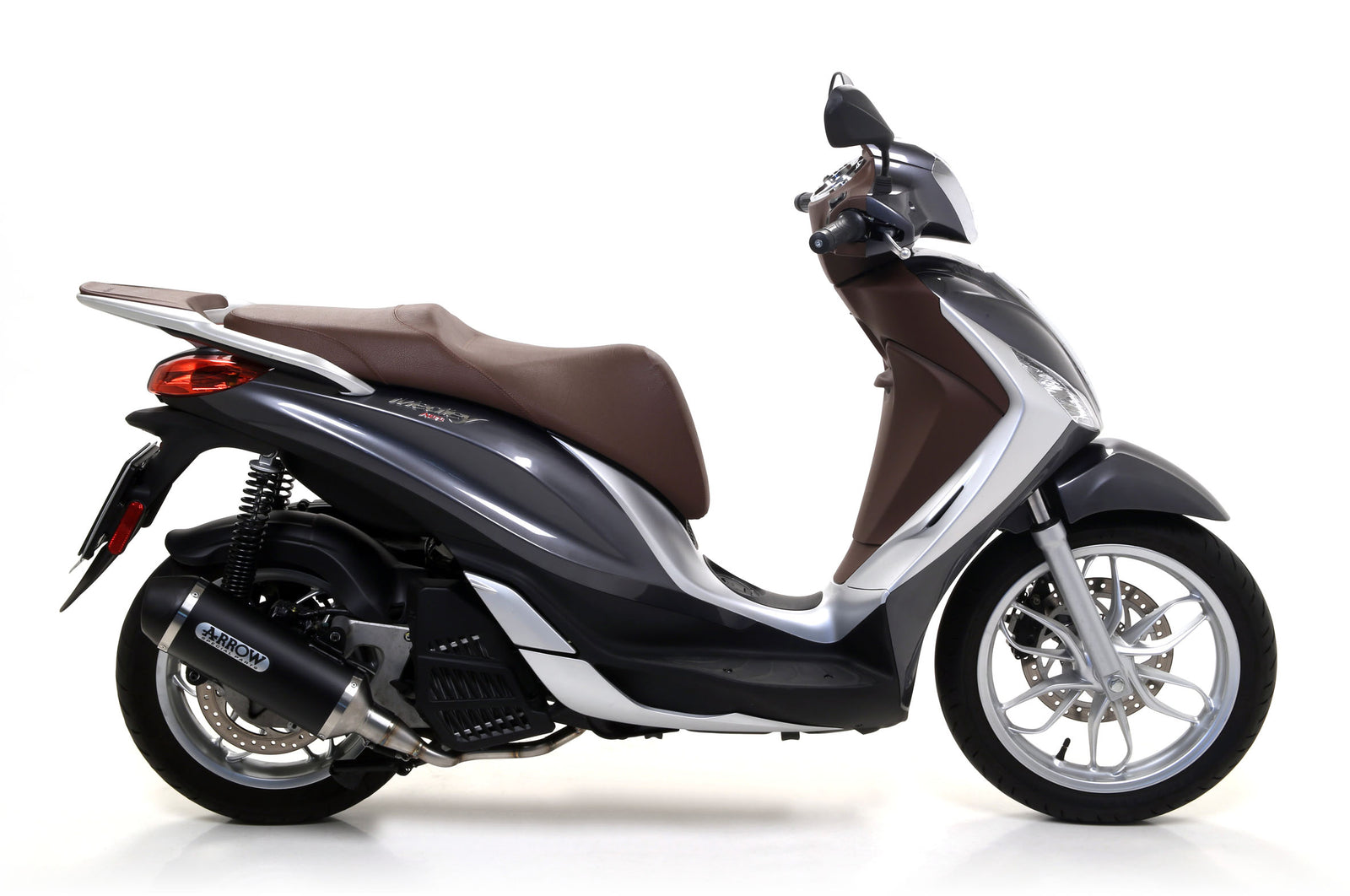 53517ANN Urban Aluminium Dark Slip On With Dark End Cap