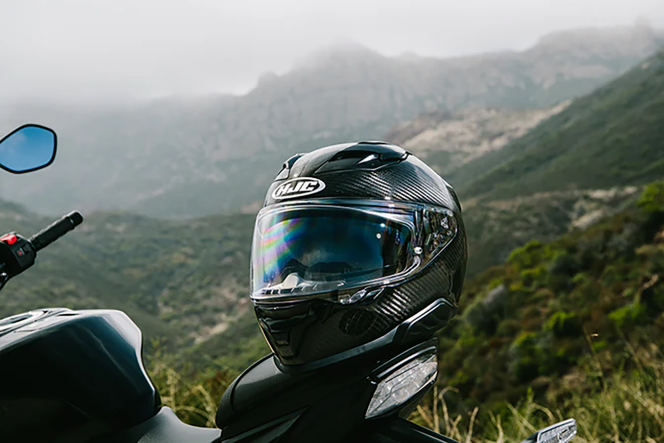 HJC F71 Carbon Solid Helmet