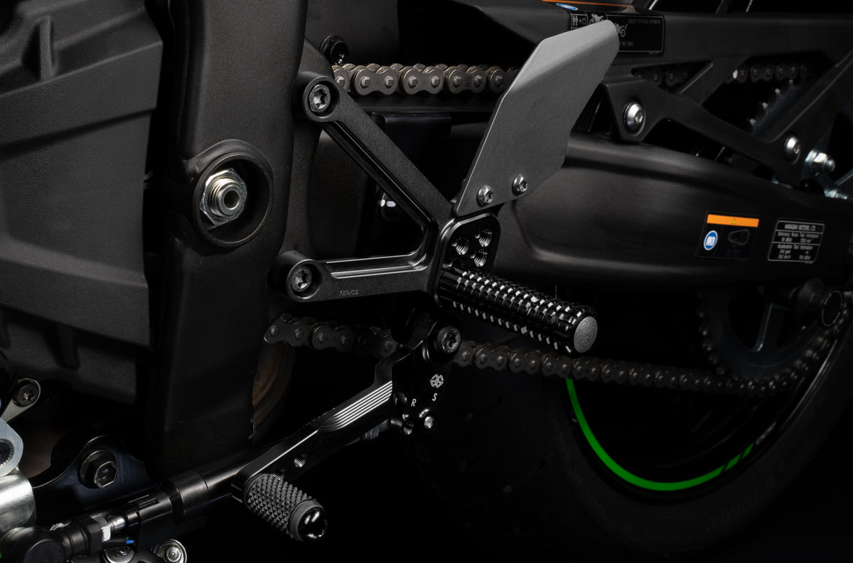 Gilles Tooling Footrest System FXR Black
