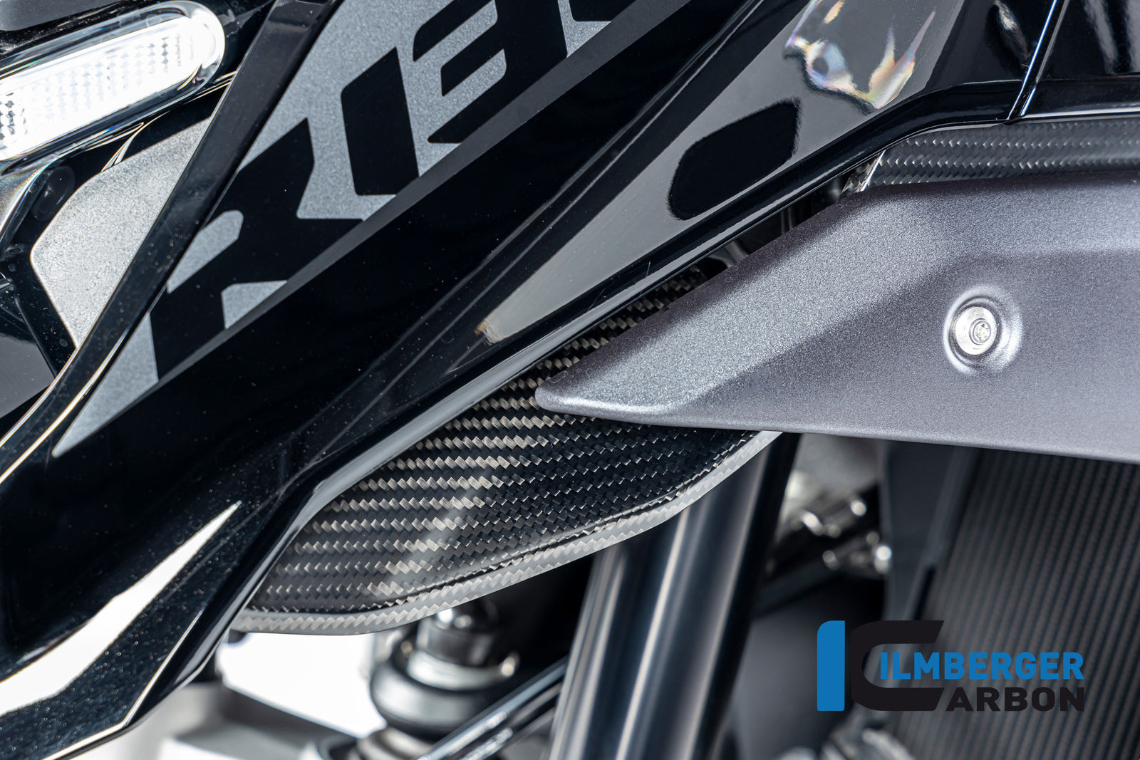 Ilmberger Carbon Air Vent Cover Left BMW R 1300 GS - Matte / Twill