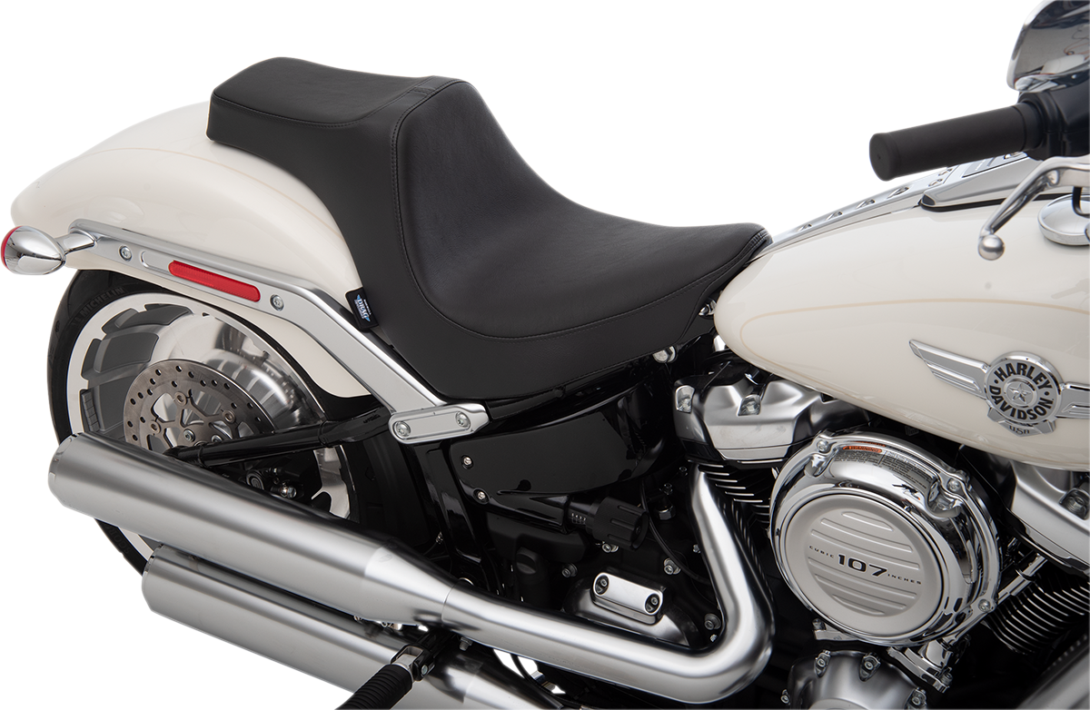 Drag Specialties Seats Predator III Seat - Black - Smooth - FXBR/S '18-'22