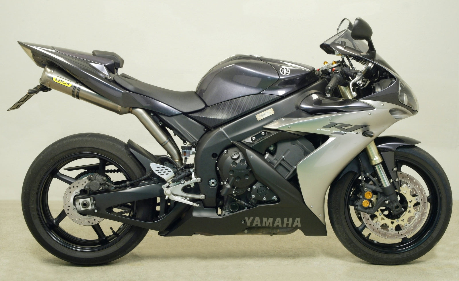 Arrow Aluminium Thunder Slip Ons Kit