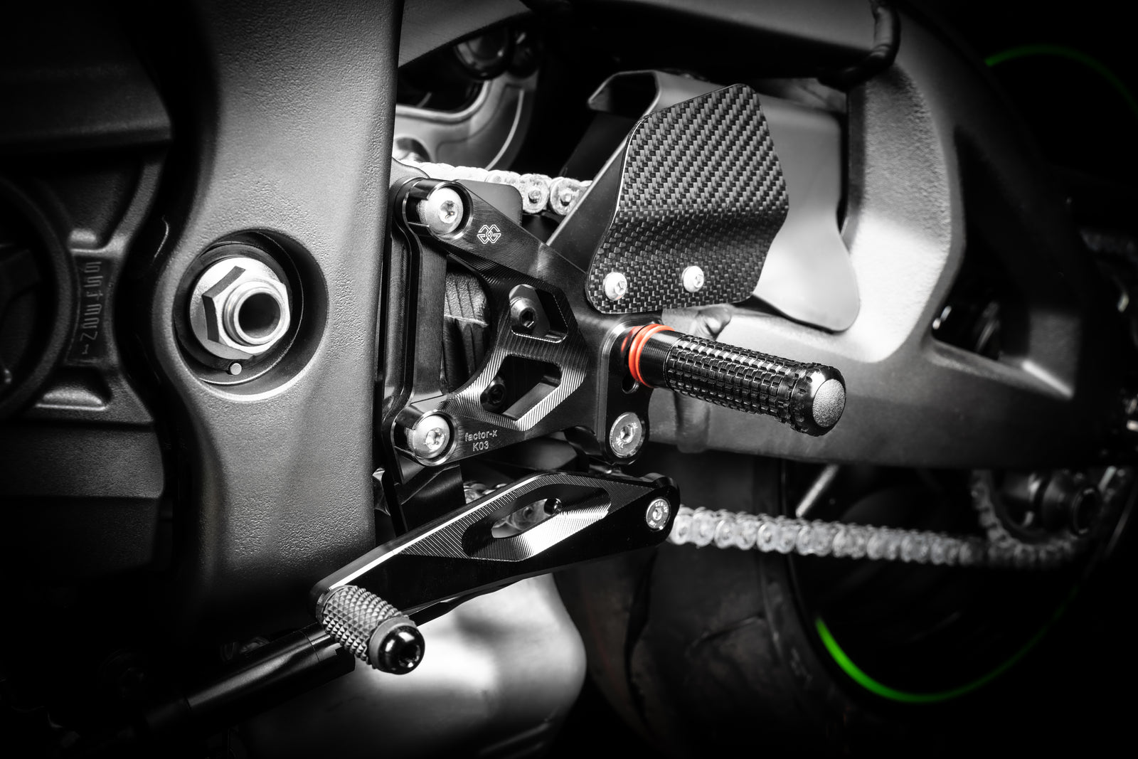 Gilles Tooling Footrest System FXR Black