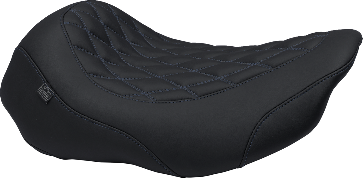 Mustang Wide Tripper™ Seat - Solo - Sky Blue Stitching - FLT/FLH '23-'25