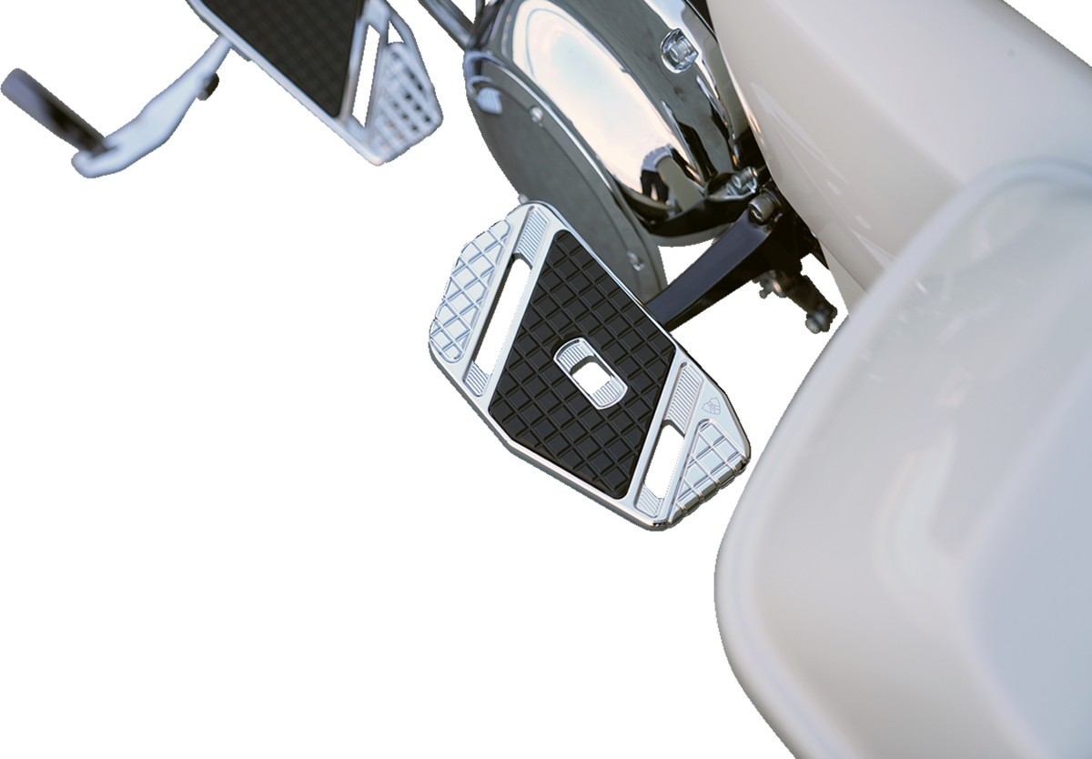 Arlen NESS SpeedLiner Passenger Floorboards - Chrome