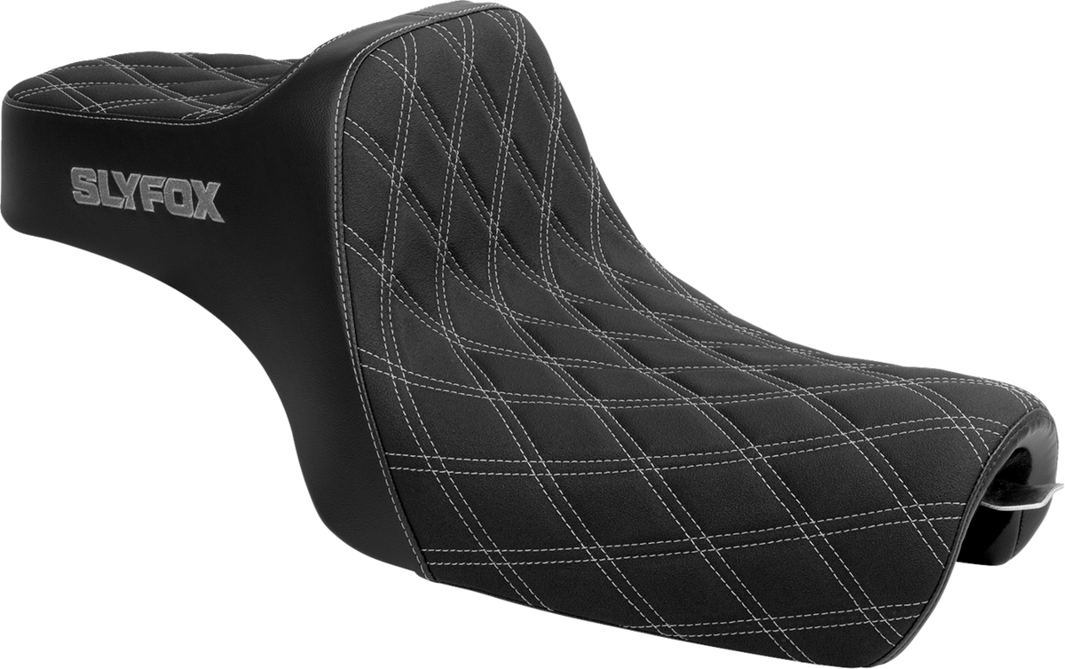 Slyfox High Noon Seat - Double Diamond - Silver Logo - Silver Stitch - XL '04-'22