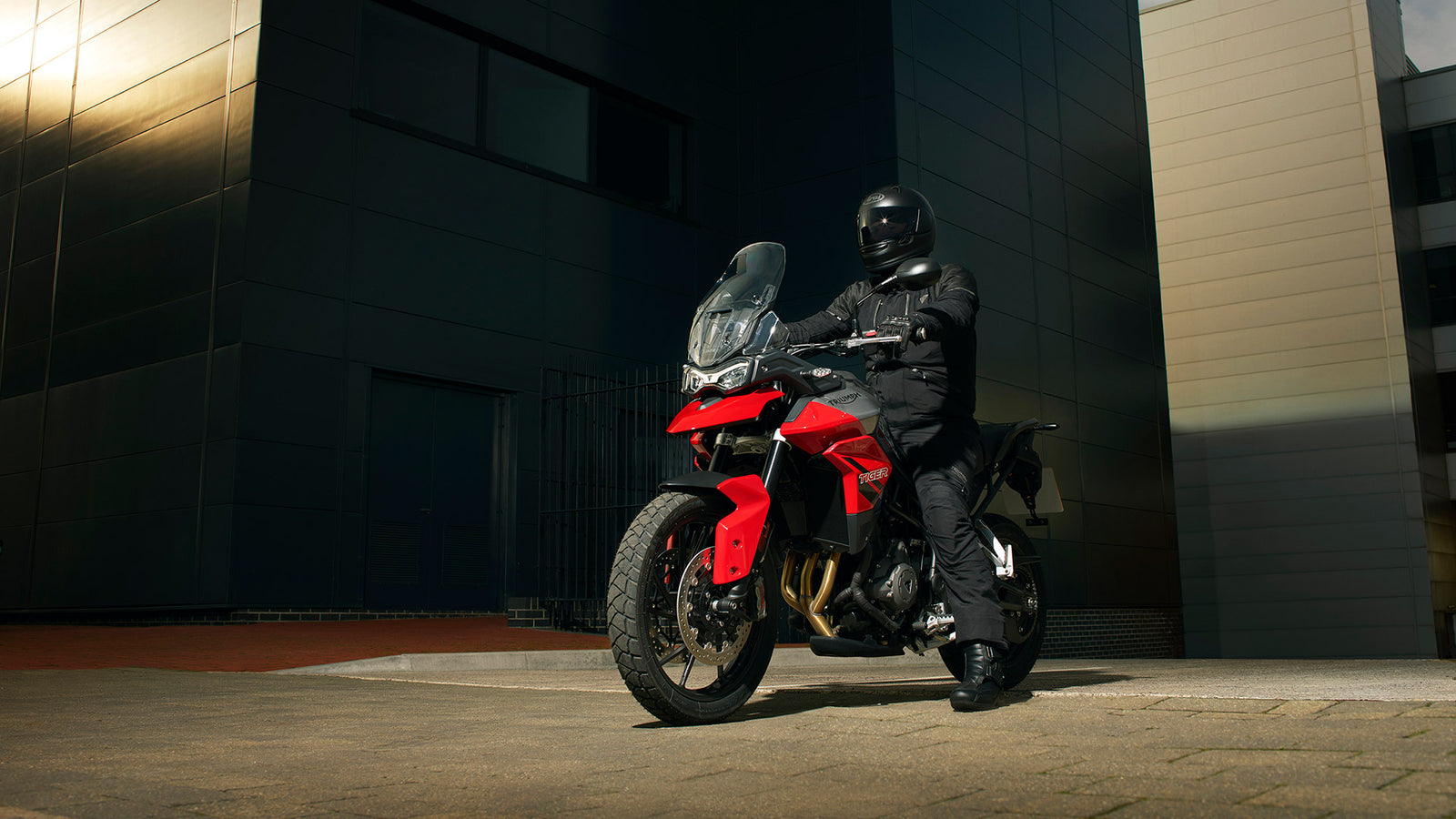 BT Moto tiger-850.jpg
