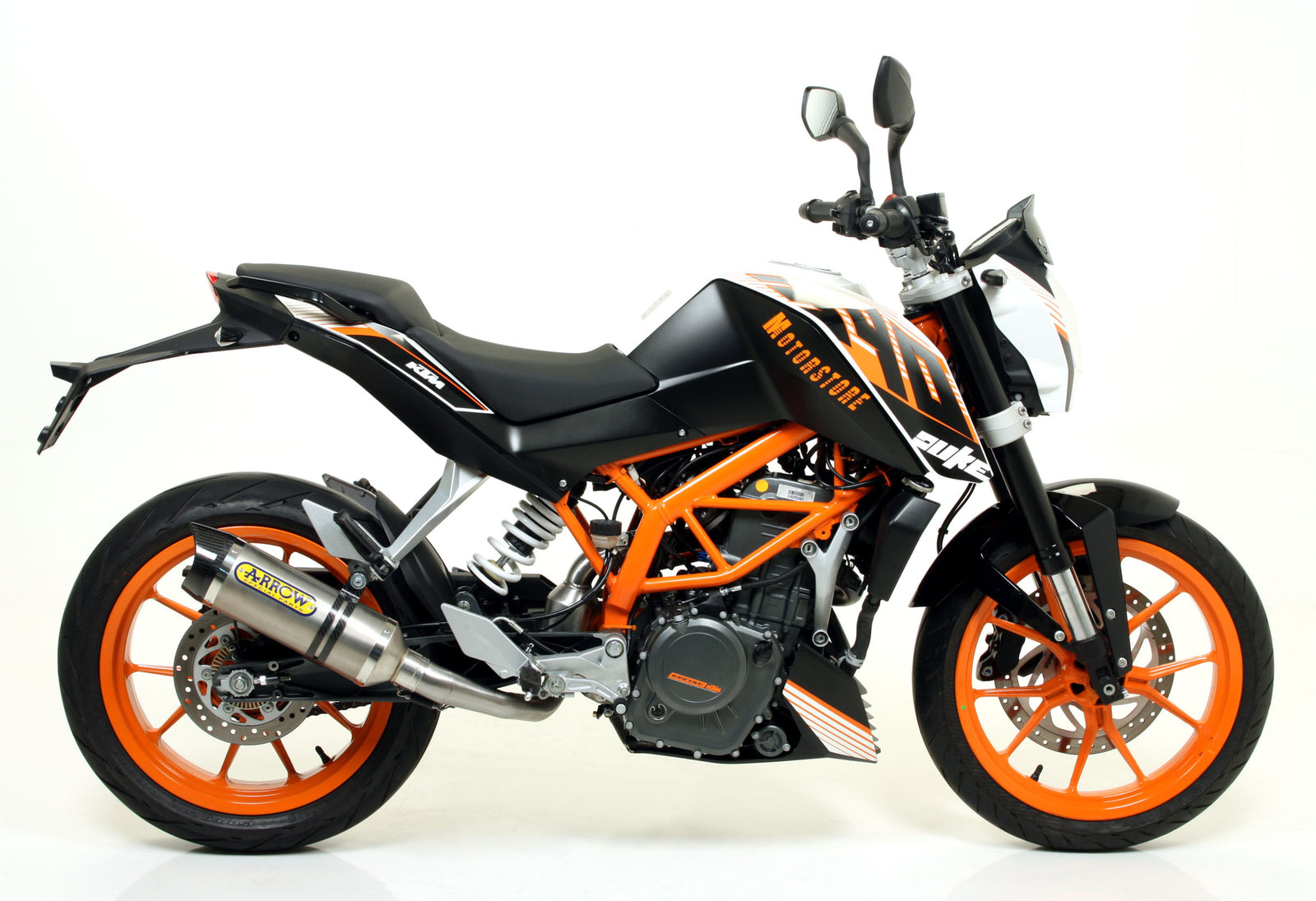 Street Thunder Titanium Slip On With Carbon End Cap