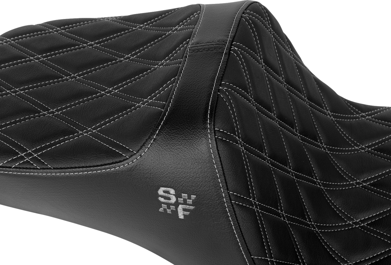 Slyfox Chariot Seat - Black Double Diamond Stitch - Silver Logo - FLSB '18-'21/FXLR '18-'26