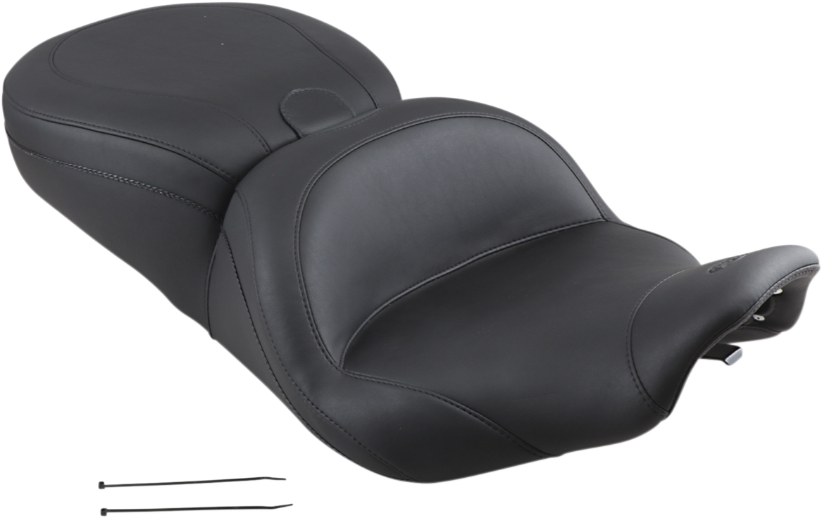 Mustang Lowdown Seat With Driver Backrest - Plain - FLHR '97-'07