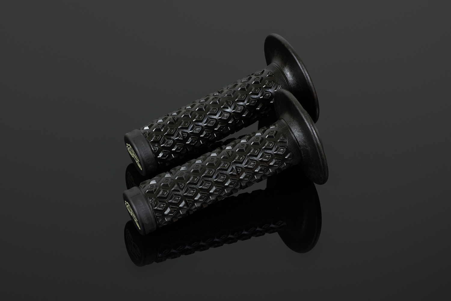 Renthal MX R-Works Dual Grips - Comfort - Ultratacky
