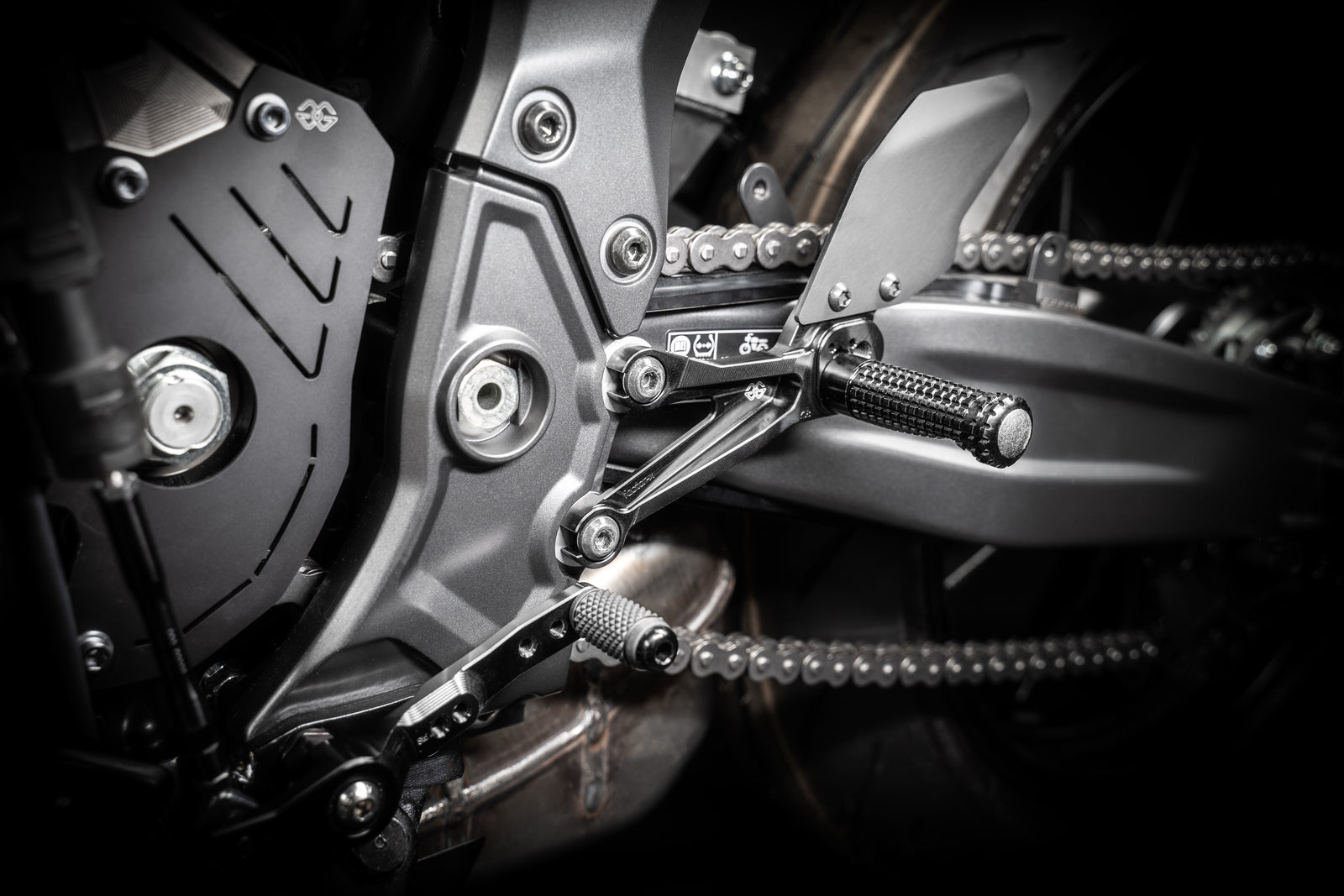 Gilles Tooling Footrest System FXR Black