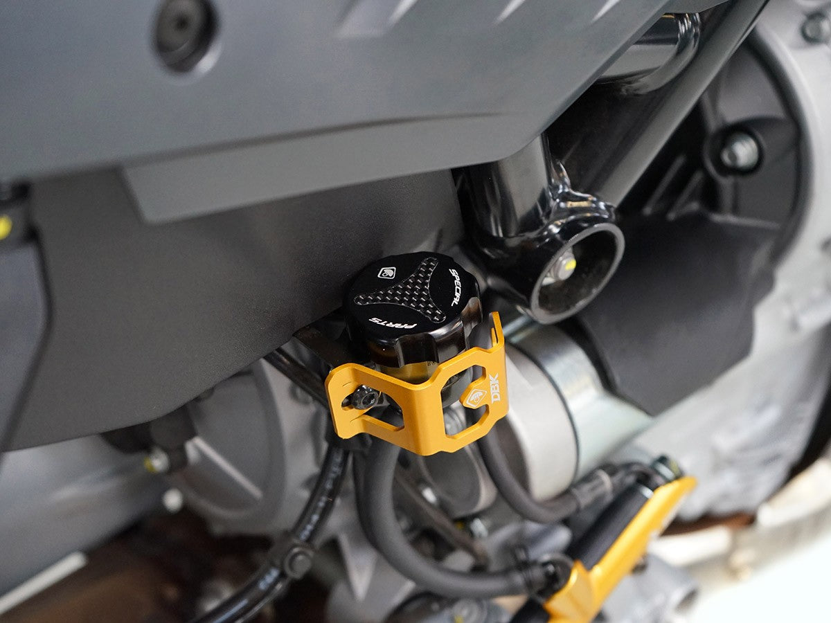 TLS04 - REAR FLUID RESERVOIR CAP