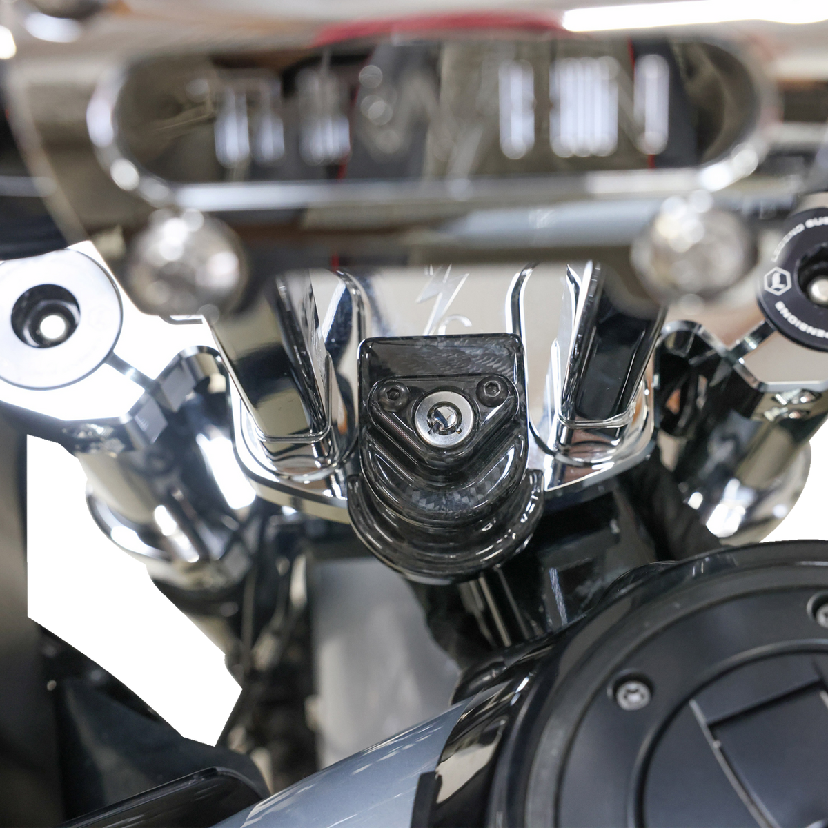 Thrashin Supply CO. Cover Steering Lock